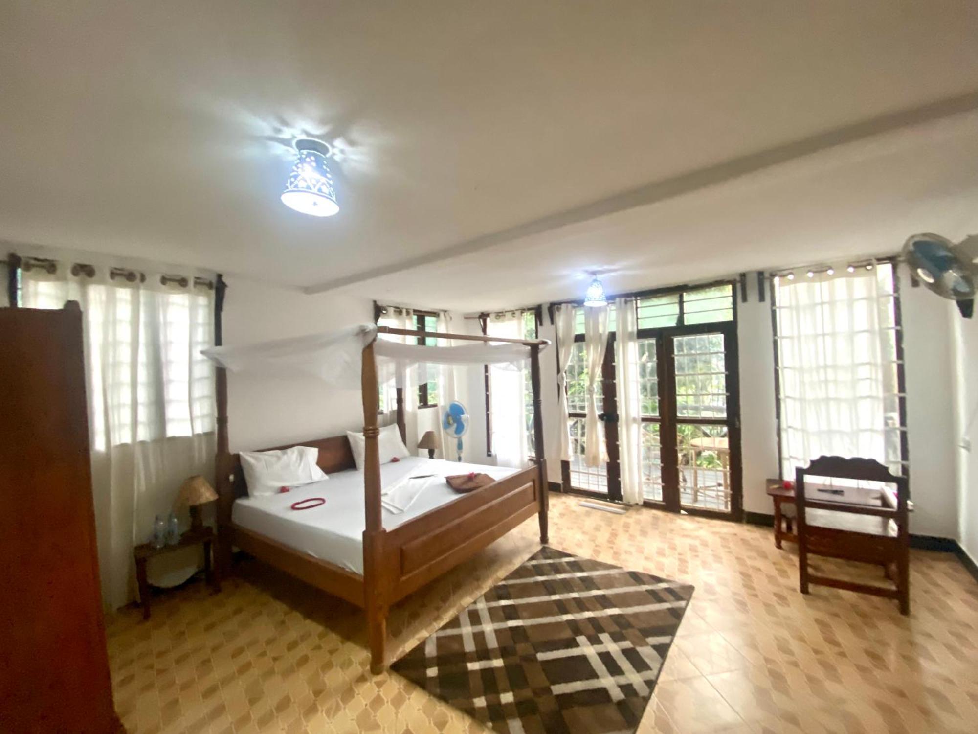 Kingstone Lodge Zanzibar Bet-el-Mali Kamer foto