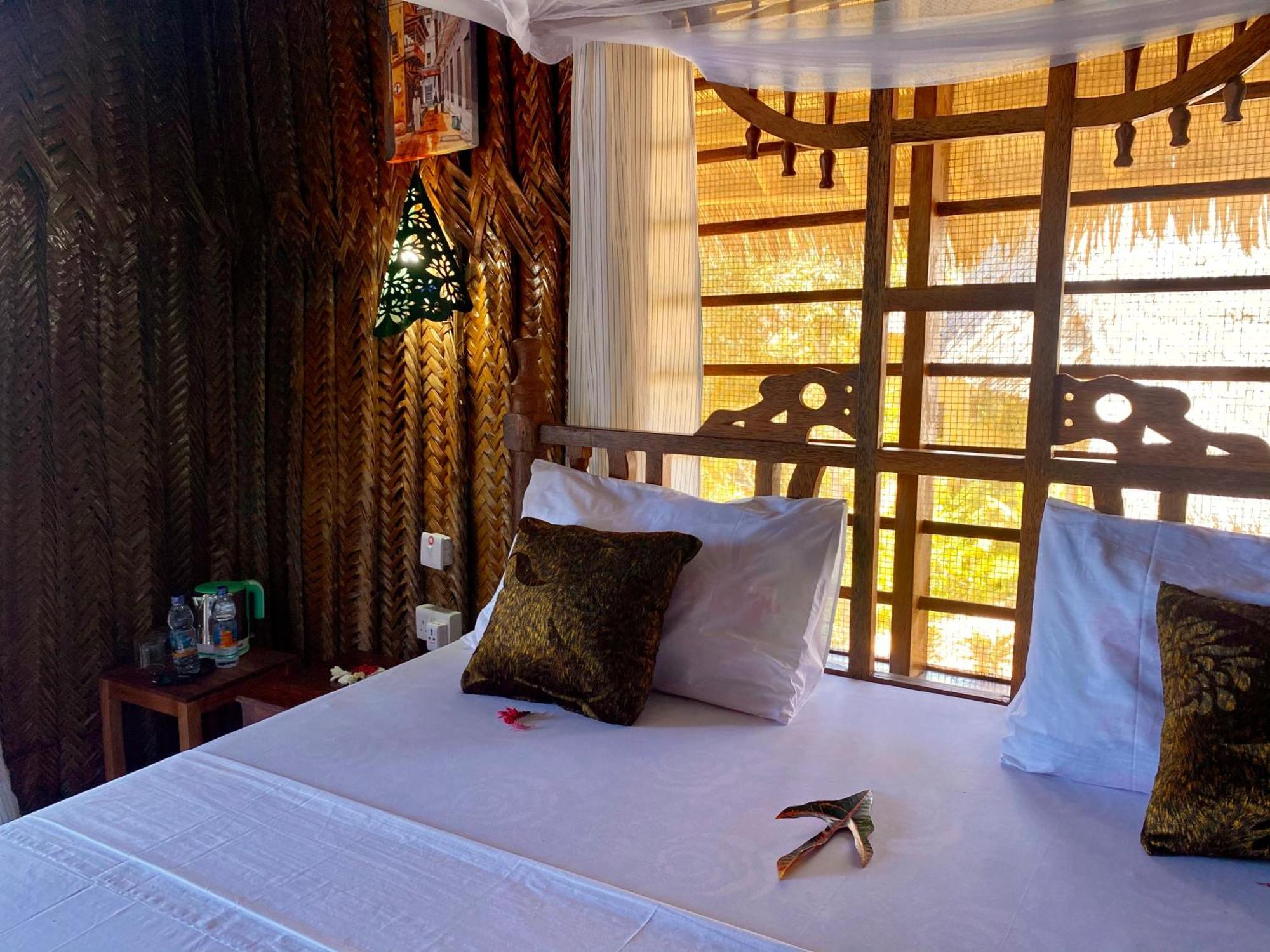 Kingstone Lodge Zanzibar Bet-el-Mali Kamer foto